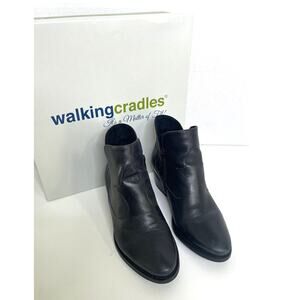Walking Cradles Georgia Black Leather Western Mid Heel Bootie Women Size 6 Wide